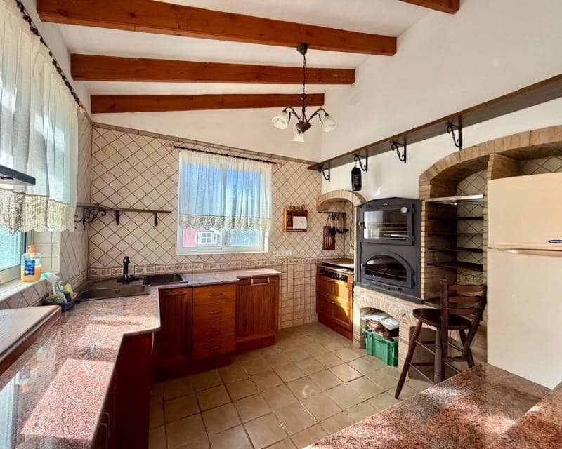 8 quarto Moradia para venda em Pedreguer com piscina garagem - 975 000 € (Ref: 10103510)