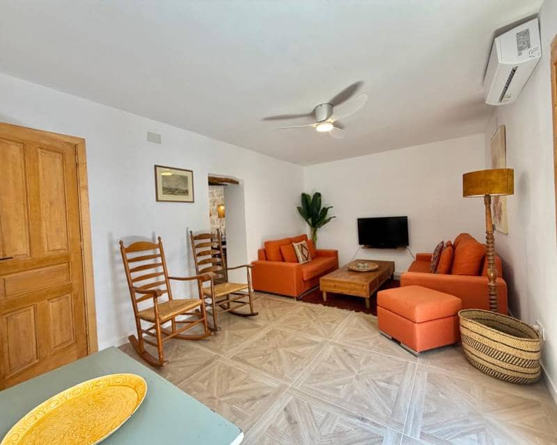 4 makuuhuone Rivitalo myytävänä paikassa Javea / Xabia - 559 000 € (Ref: 10103512)
