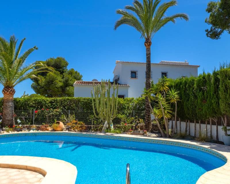 4 soverom Villa til salgs i Moraira med svømmebasseng garasje - € 1 350 000 (Ref: 10133470)