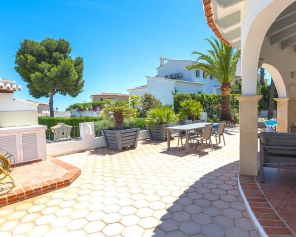 4 soverom Villa til salgs i Pinar del Advocat - Cometa, Teulada-Moraira med svømmebasseng garasje - € 1 350 000 (Ref: 10133470)