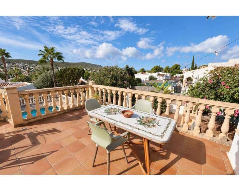 3 chambre Villa/Maison à vendre à Javea / Xabia avec piscine garage - 625 000 € (Ref: 10133471)