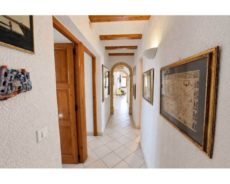 3 chambre Villa/Maison à vendre à Javea / Xabia avec piscine garage - 625 000 € (Ref: 10133471)