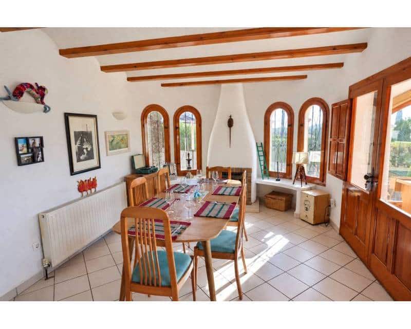 3 chambre Villa/Maison à vendre à Javea / Xabia avec piscine garage - 625 000 € (Ref: 10133471)