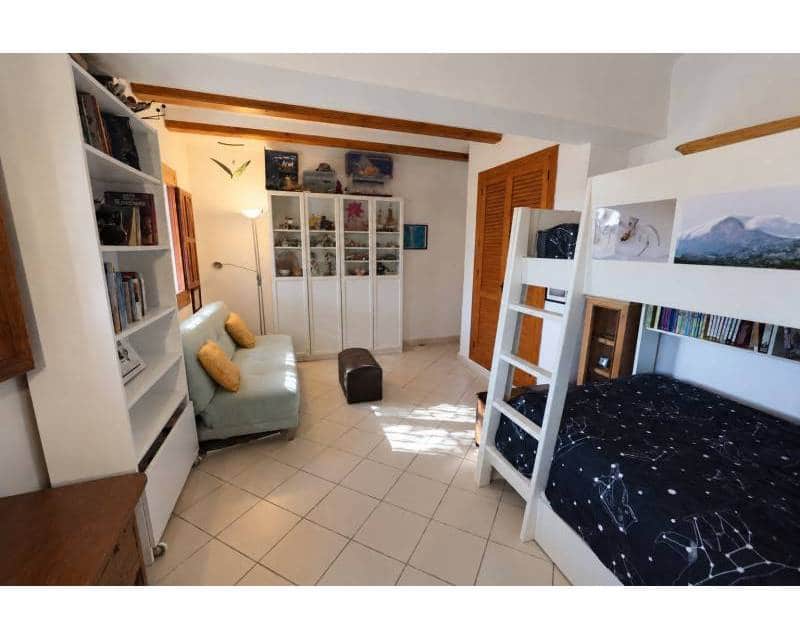 3 chambre Villa/Maison à vendre à Javea / Xabia avec piscine garage - 625 000 € (Ref: 10133471)