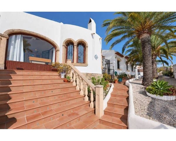 3 chambre Villa/Maison à vendre à Javea / Xàbia avec piscine garage - 625 000 € (Ref: 10133471)