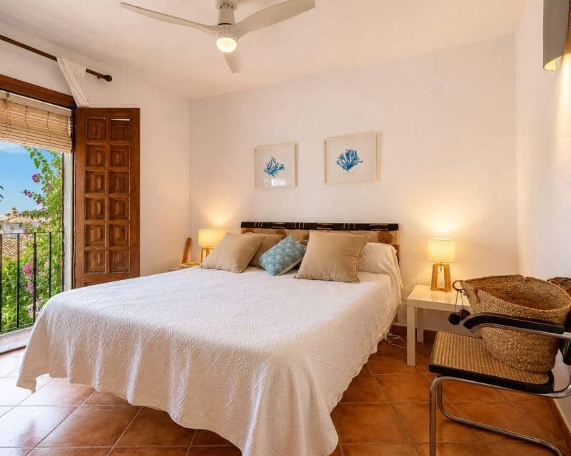 5 sovrum Hus till salu i Javea / Xabia med pool - 995 000 € (Ref: 10133472)