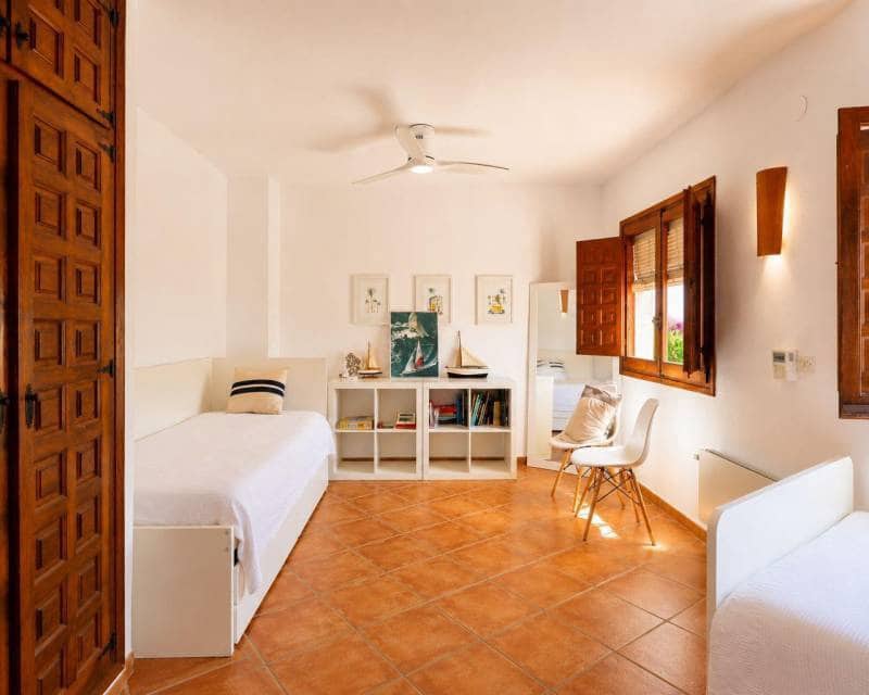 5 sovrum Hus till salu i Javea / Xabia med pool - 995 000 € (Ref: 10133472)
