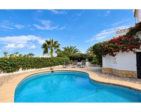 4 chambre Villa/Maison à vendre à Javea / Xàbia avec piscine garage - 695 000 € (Ref: 10133473)