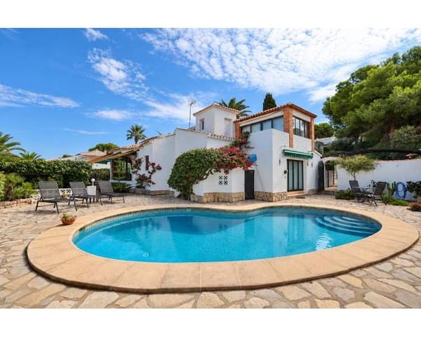 4 chambre Villa/Maison à vendre à Javea / Xàbia avec piscine garage - 695 000 € (Ref: 10133473)