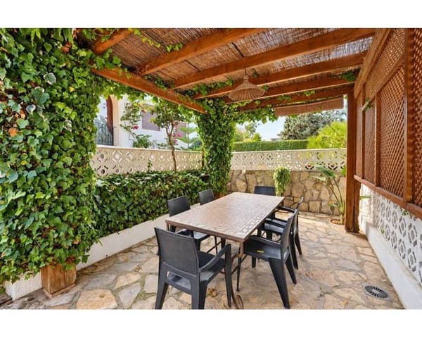 4 chambre Villa/Maison à vendre à Javea / Xàbia avec piscine garage - 695 000 € (Ref: 10133473)