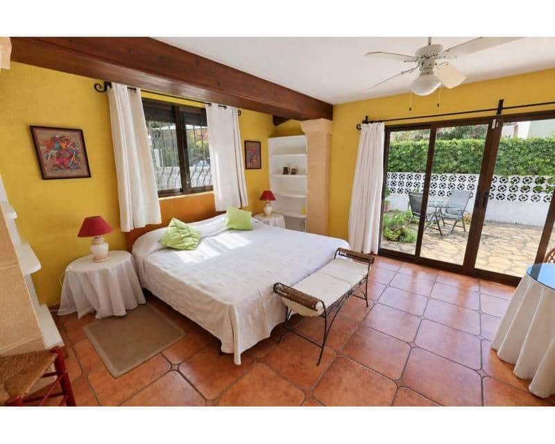 4 chambre Villa/Maison à vendre à Javea / Xabia avec piscine garage - 695 000 € (Ref: 10133473)