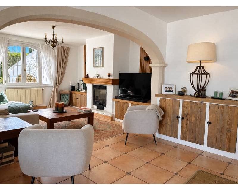 4 soveværelse Villa til salg i Javea / Xabia med swimmingpool garage - € 850.000 (Ref: 10133474)