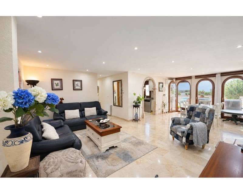 3 soveværelse Lejlighed til salg i Javea / Xabia med swimmingpool garage - € 685.000 (Ref: 10133475)