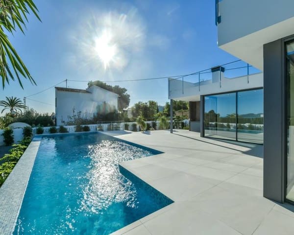 4 camera da letto Villa in vendita in Calpe / Calp con piscina - 1.700.000 € (Rif: 10139961)