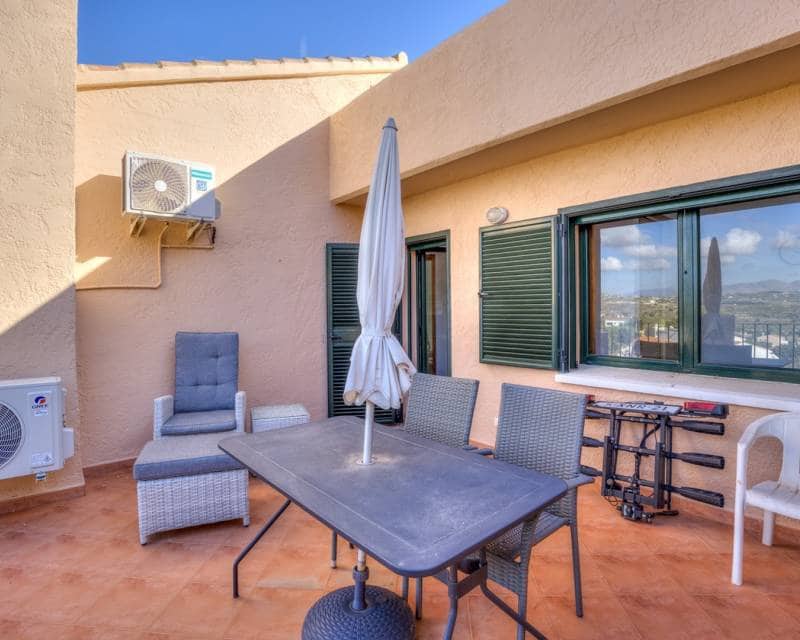 3 soveværelse Rækkehus til salg i Moraira med swimmingpool garage - € 365.000 (Ref: 10158088)