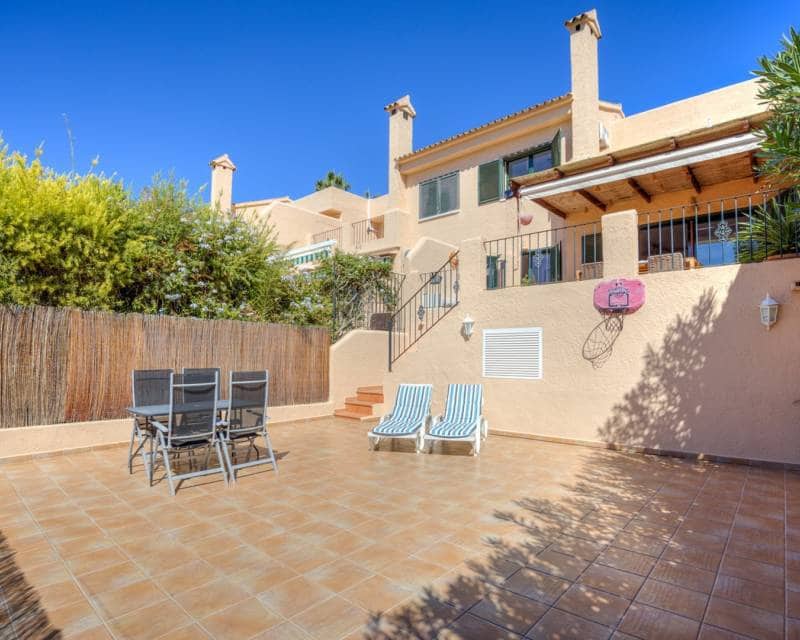 3 soveværelse Rækkehus til salg i Moraira med swimmingpool garage - € 365.000 (Ref: 10158088)