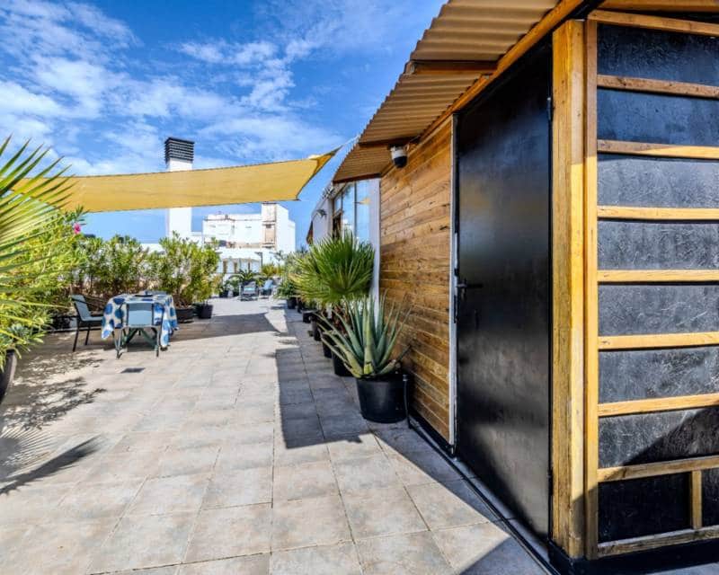 2 bedroom Apartment for sale in Denia - € 235,000 (Ref: 10158092)