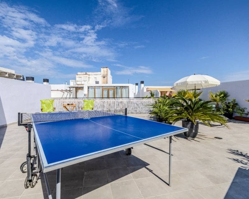 2 bedroom Apartment for sale in Denia - € 235,000 (Ref: 10158092)