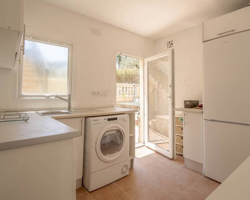 3 soverom Villa til salgs i Javea / Xabia med svømmebasseng garasje - € 695 000 (Ref: 10172839)