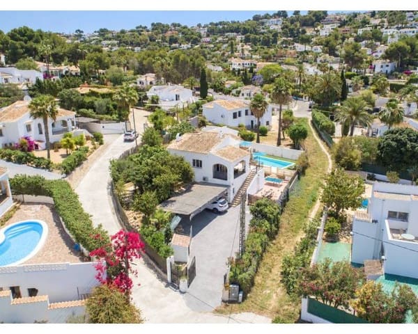 3 soverom Villa til salgs i Javea / Xàbia med svømmebasseng garasje - € 695 000 (Ref: 10172839)