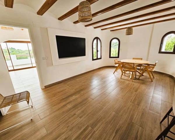 7 soverom Villa til salgs i La Granadella  - Costa Nova, Javea / Xàbia med svømmebasseng - € 1 460 000 (Ref: 10172841)