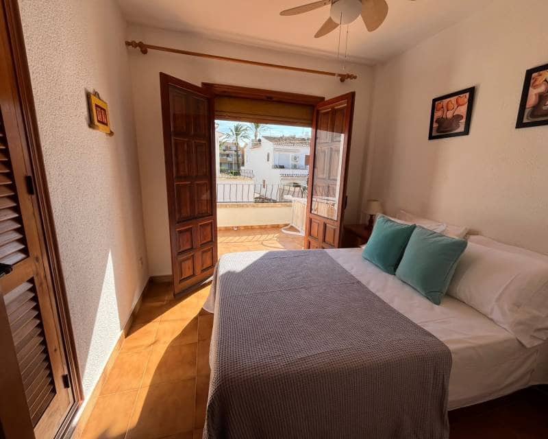 3 soveværelse Rækkehus til leje i Javea / Xabia med swimmingpool - € 1.000 (Ref: 10172843)