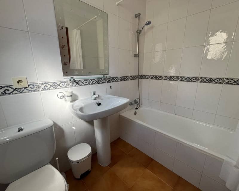 3 soveværelse Rækkehus til leje i Javea / Xabia med swimmingpool - € 1.000 (Ref: 10172843)