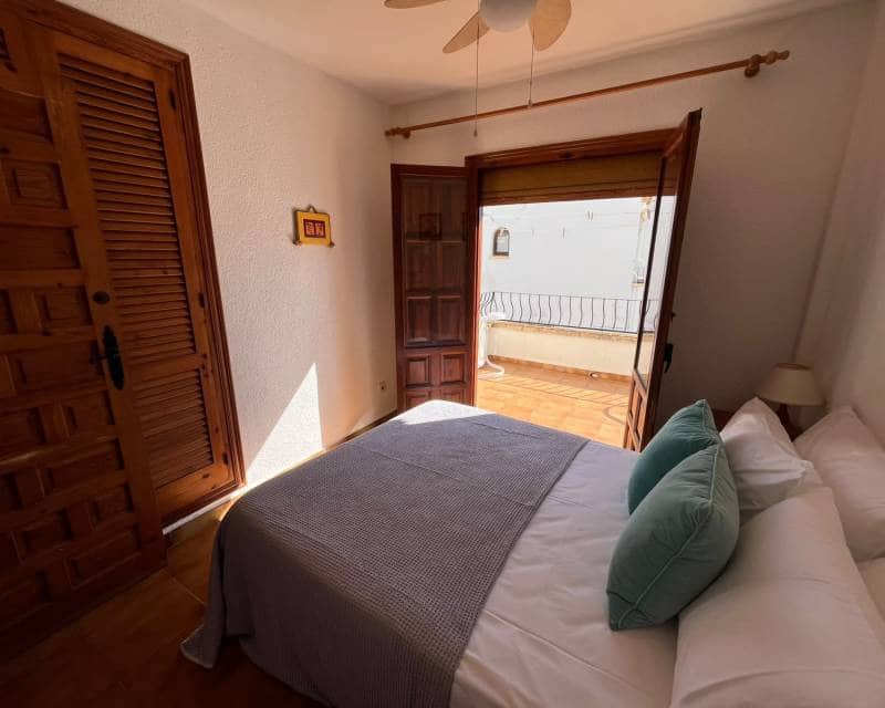 3 soveværelse Rækkehus til leje i Javea / Xabia med swimmingpool - € 1.000 (Ref: 10172843)