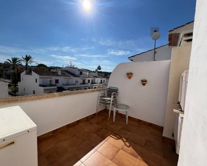 3 soveværelse Rækkehus til leje i Javea / Xabia med swimmingpool - € 1.000 (Ref: 10172843)