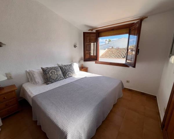 3 soveværelse Rækkehus til leje i Javea / Xàbia med swimmingpool - € 1.000 (Ref: 10172843)