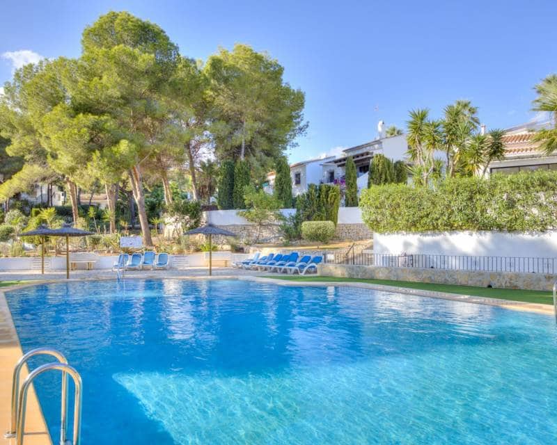 3 soveværelse Villa til salg i Moraira med swimmingpool garage - € 525.000 (Ref: 10175907)