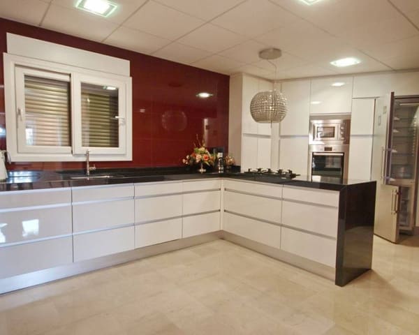 Chalet de 4 habitaciones en Benissa en venta con piscina - 1.350.000 € (Ref: 5901546)