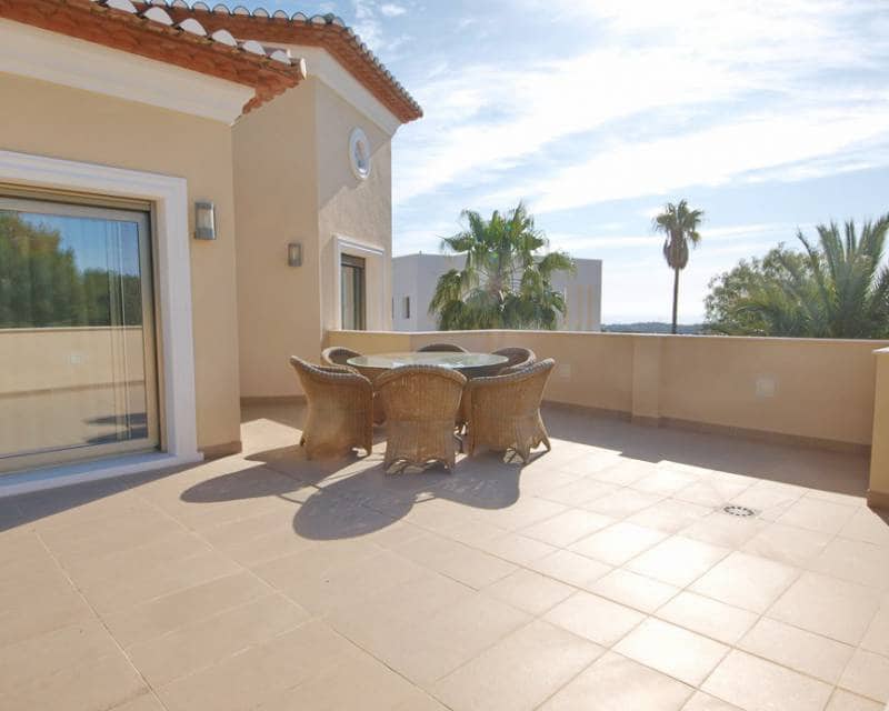 Chalet de 4 habitaciones en Benissa en venta con piscina - 1.350.000 € (Ref: 5901546)