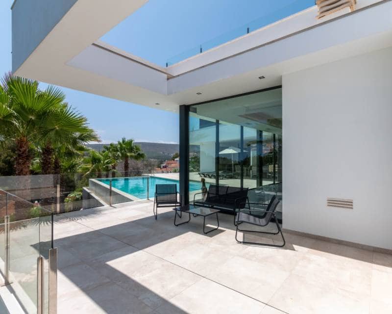 3 bedroom Villa for sale in Javea / Xabia with pool - € 1,620,000 (Ref: 5901694)