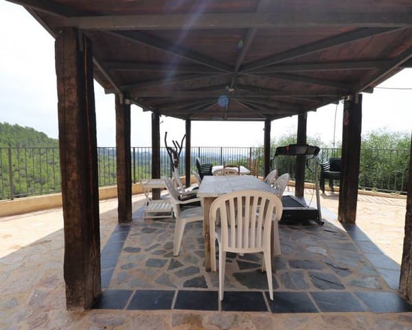 4 Zimmer Villa zu verkaufen in Altea mit Pool Garage - 590.000 € (Ref: 5901971)