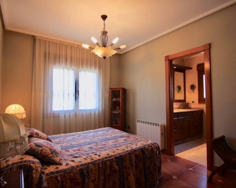 6 sypialnia Finka/Dom wiejski na sprzedaż w Jalon / Xalo z basenem - 849 950 € (Ref: 5902049)