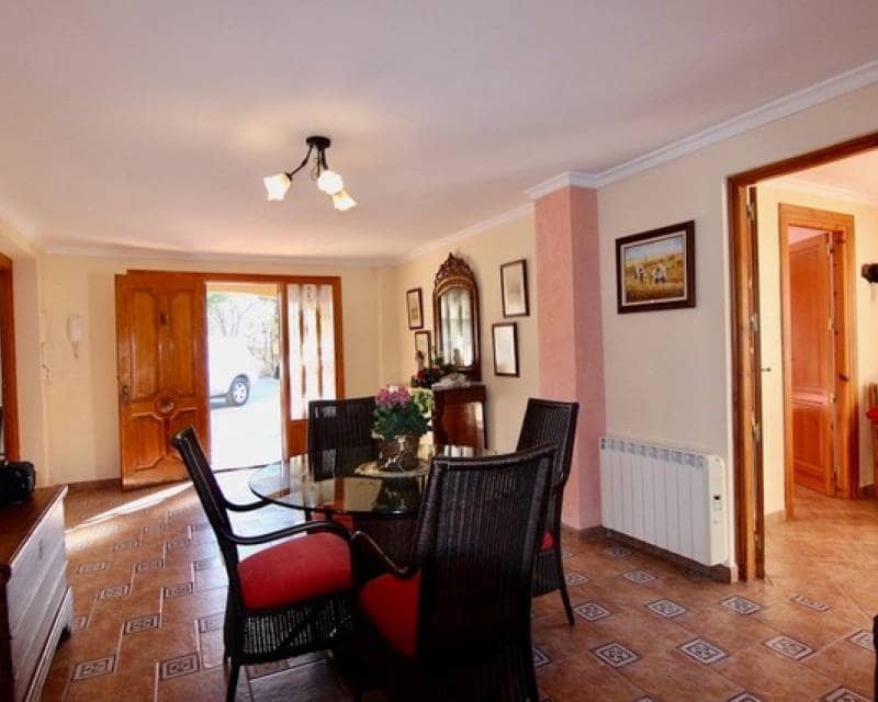 6 sypialnia Finka/Dom wiejski na sprzedaż w Jalon / Xalo z basenem - 849 950 € (Ref: 5902049)