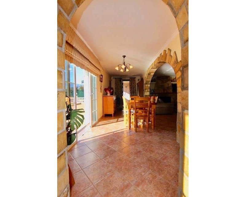 6 sypialnia Finka/Dom wiejski na sprzedaż w Jalon / Xalo z basenem - 849 950 € (Ref: 5902049)