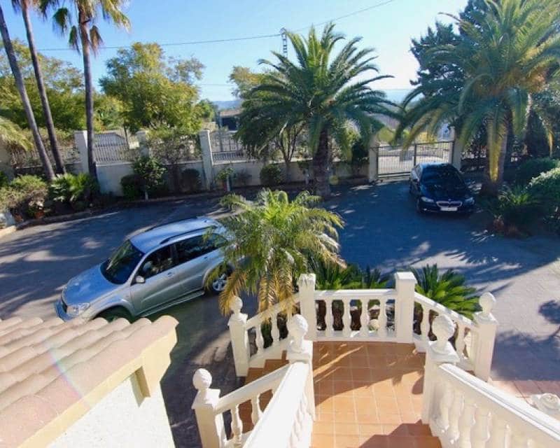 6 sypialnia Finka/Dom wiejski na sprzedaż w Jalon / Xalo z basenem - 849 950 € (Ref: 5902049)