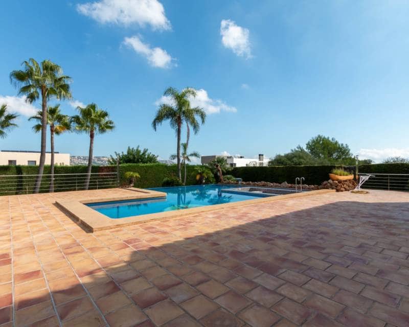 3 bedroom Villa for sale in Javea / Xabia with pool - € 1,315,000 (Ref: 5902122)