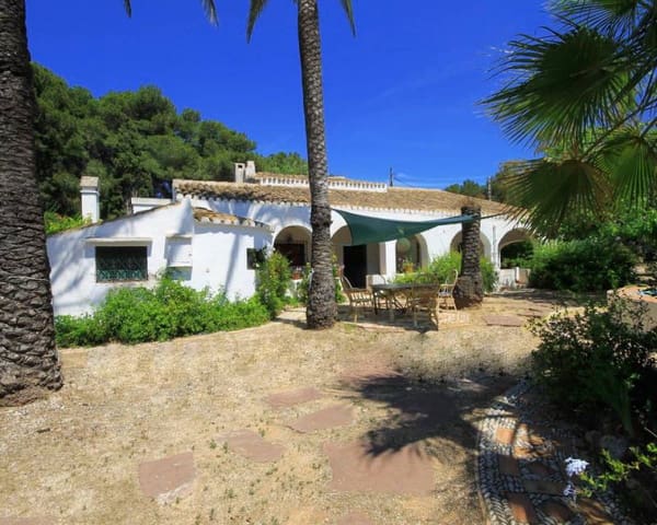 5 makuuhuone Huvila myytävänä paikassa Javea / Xàbia mukana uima-altaan 
autotalli - 1 275 000 € (Ref: 5902226)