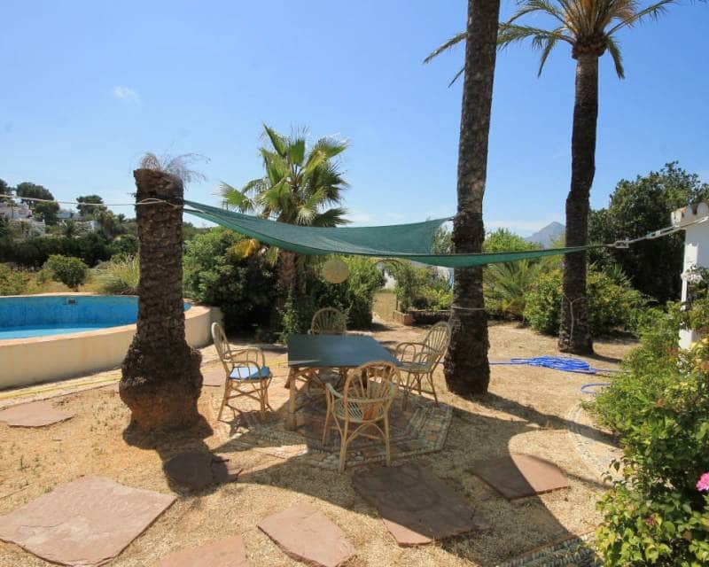 5 makuuhuone Huvila myytävänä paikassa Javea / Xabia mukana uima-altaan 
autotalli - 1 275 000 € (Ref: 5902226)