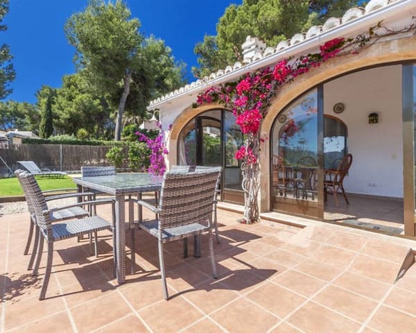 2 bedroom Villa for rent in Cap Martí - El Tossalet - Pinomar, Javea / Xàbia with pool - € 1,425 (Ref: 5937066)