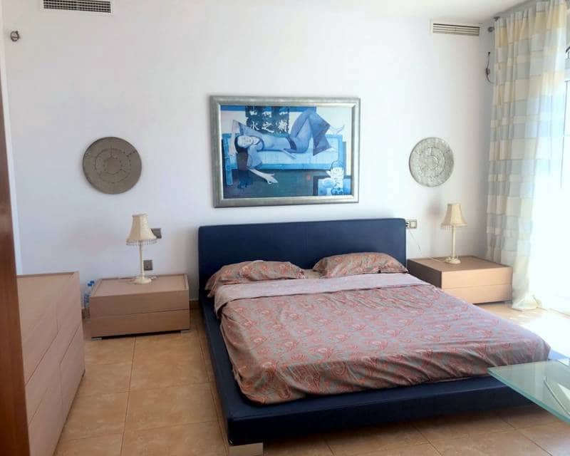 4 bedroom Villa for sale in Javea / Xabia with pool - € 1,250,000 (Ref: 5987194)