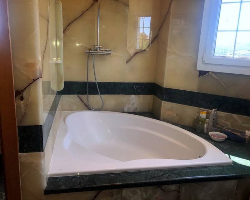 4 bedroom Villa for sale in Javea / Xabia with pool - € 1,250,000 (Ref: 5987194)