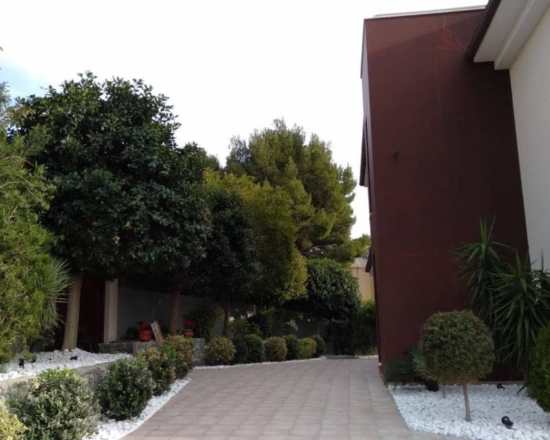 6 bedroom Villa for sale in Altea with pool - € 6,500,000 (Ref: 6566643)