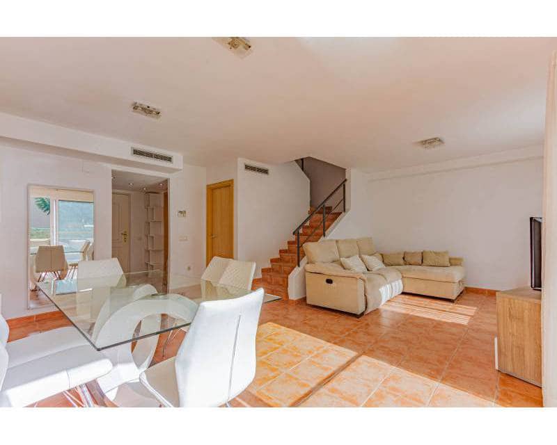 3 Zimmer Reihenhaus zu vermieten in Javea / Xabia mit Pool Garage - 1.500 € (Ref: 7236747)