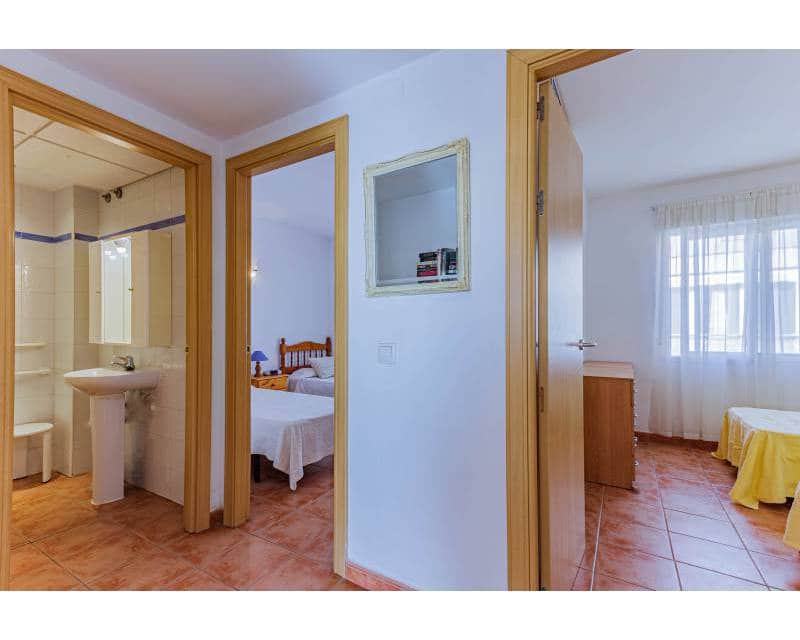 3 Zimmer Reihenhaus zu vermieten in Javea / Xabia mit Pool Garage - 1.500 € (Ref: 7236747)