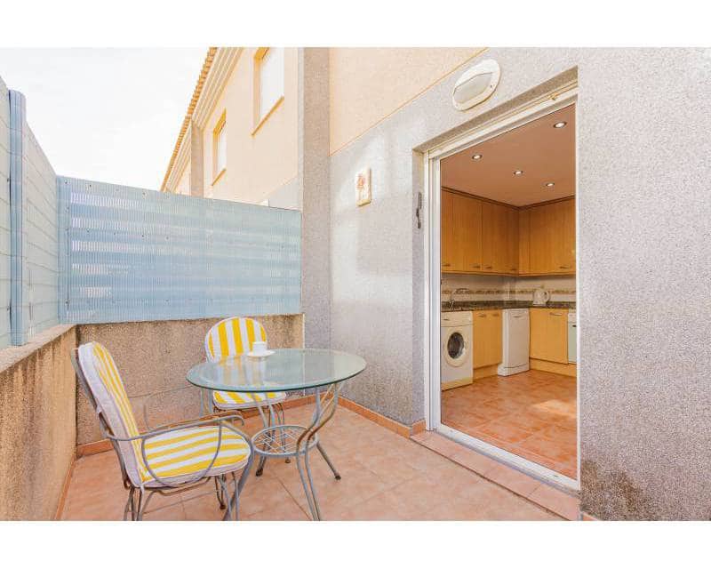 3 Zimmer Reihenhaus zu vermieten in Javea / Xabia mit Pool Garage - 1.500 € (Ref: 7236747)