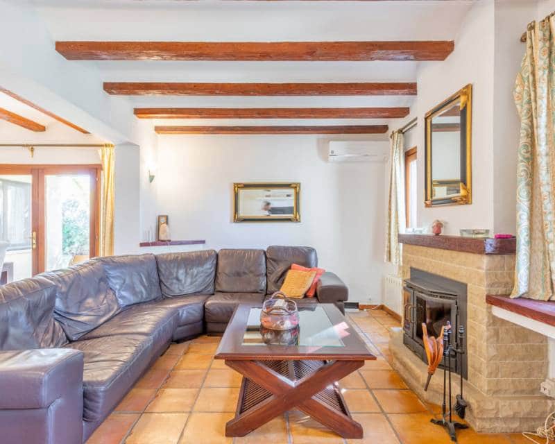 7 makuuhuone Maalaistalo myytävänä paikassa Benissa mukana uima-altaan - 995 000 € (Ref: 7656322)